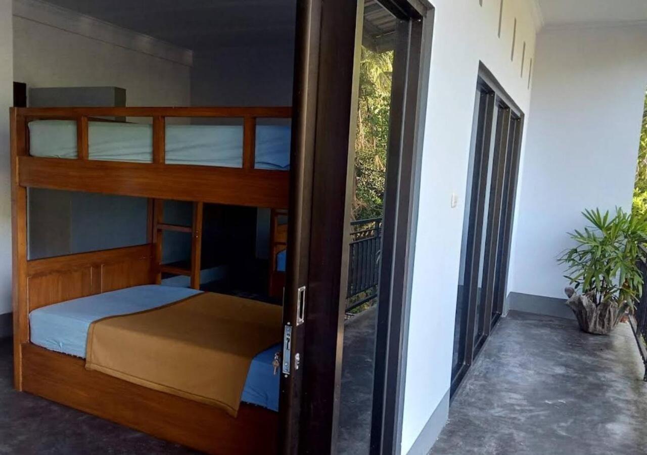 Merendeng Hostel Kuta Kuta  Dış mekan fotoğraf