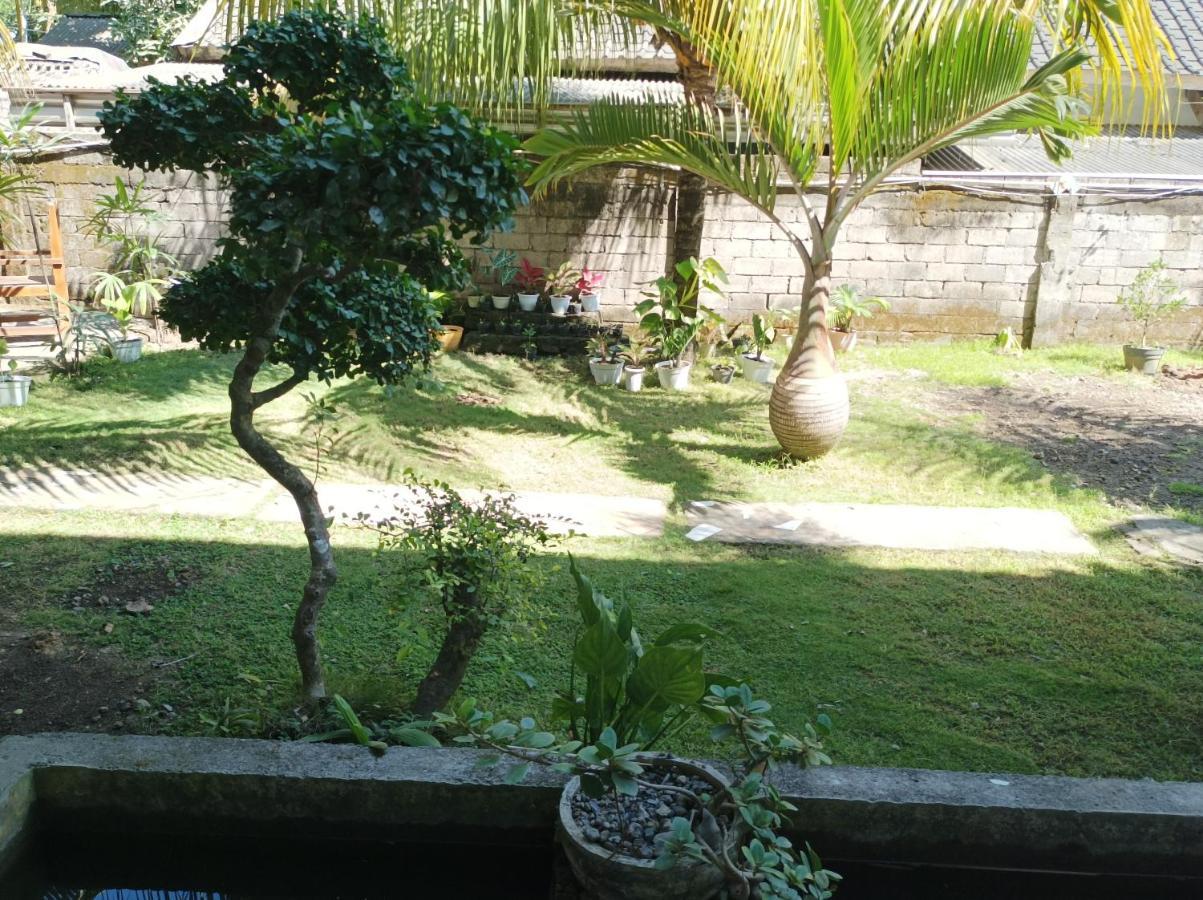Merendeng Hostel Kuta Kuta  Dış mekan fotoğraf