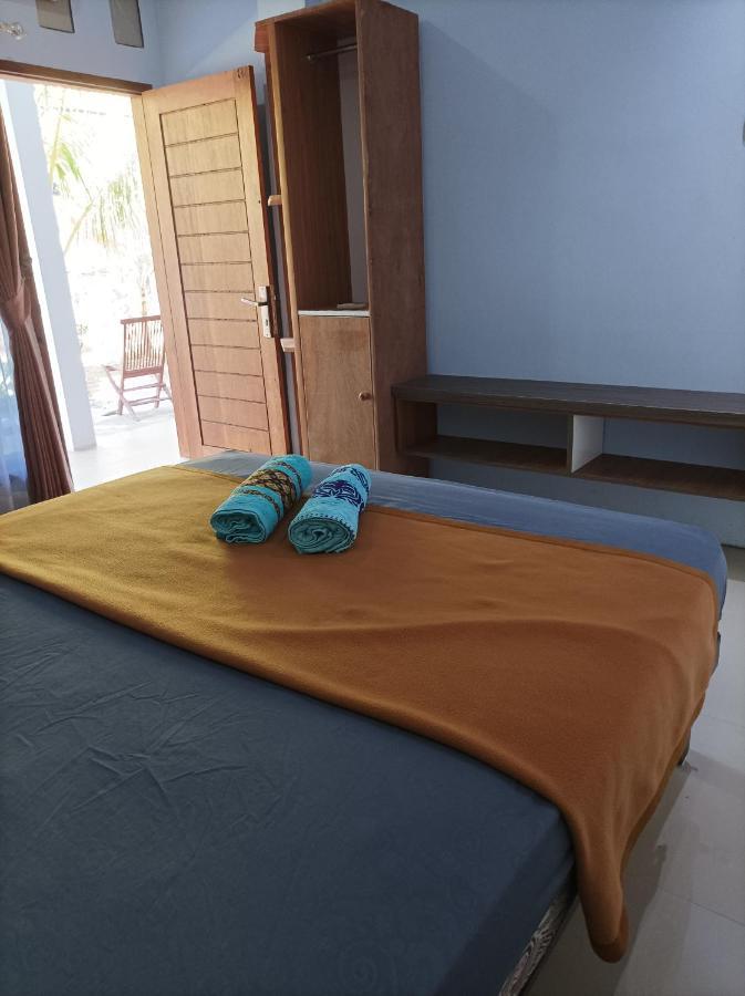 Merendeng Hostel Kuta Kuta  Dış mekan fotoğraf